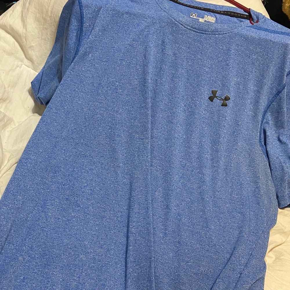 Under Armour Men's Heathered Blue Tee
